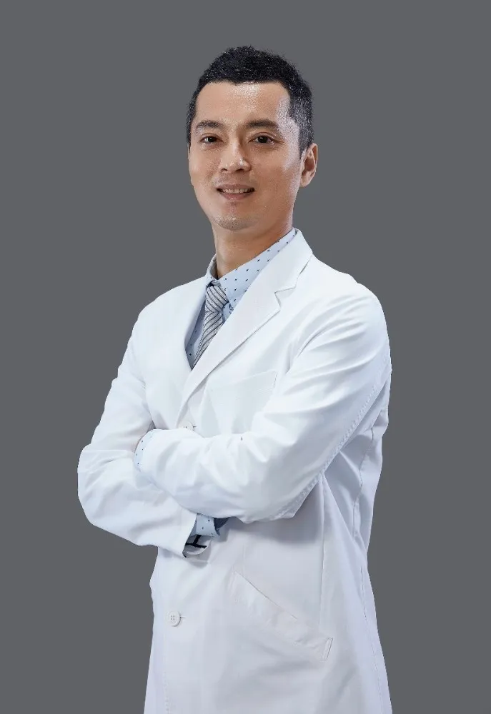 張益豪耳鼻喉專科診所-翁翊翔醫師